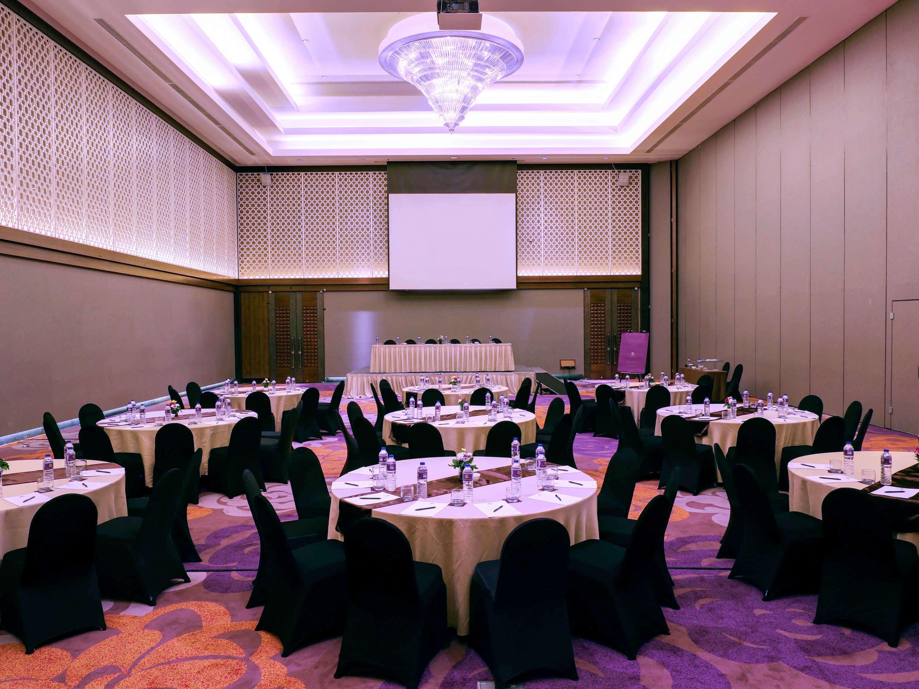 Hotel Grand Mercure Setiabudi 5*